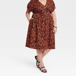 NWT Women’s orange and navy floral midi dress